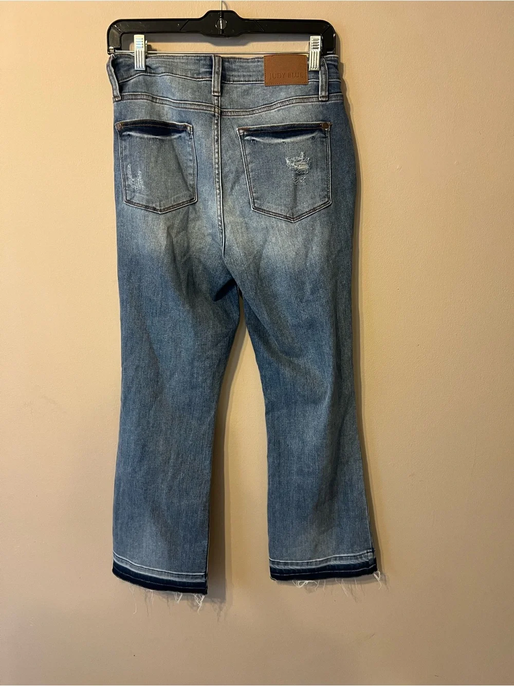 Judy Blue Medium Wash Cropped Wide-Leg Jeans - Picture 5 of 7